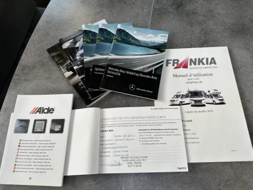 Frankia Platin 8400 QD Mercedes Automaat 190PK Foto: 19