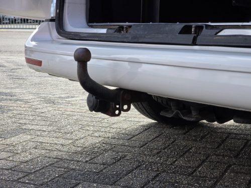 Volkswagen T5 2 TDI 4 berths Pop-top roof 2014  photo: 22