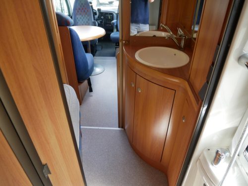 Fiat Knaus Travel Liner, A-class, French bed, Pop-top roof!! photo: 14
