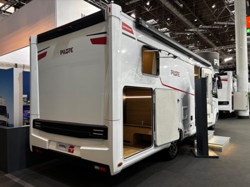 Pilote G 781 FGJ Integrierter Camper, 2027 Foto: 2