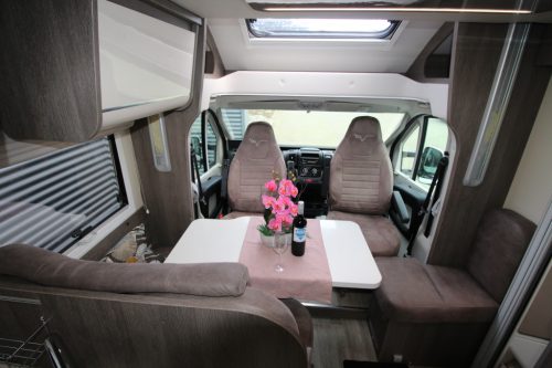 Mobilvetta K silver 54*Queensbed+hefbed* photo: 12