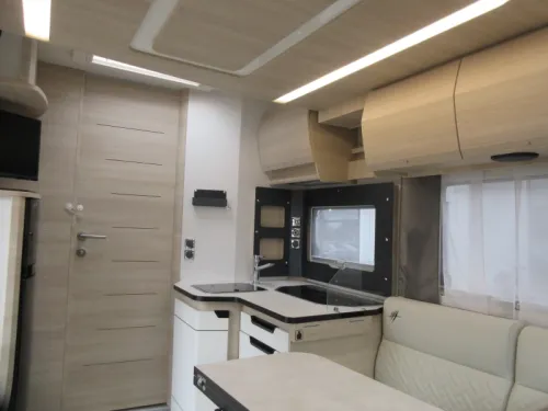 Rapido 696 F Ultimate Line Sehr gepflegt !! KLIMAANLAGE Foto: 6
