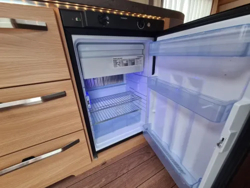 Knaus Sudwind Silver Selection 450 FU  photo: 17