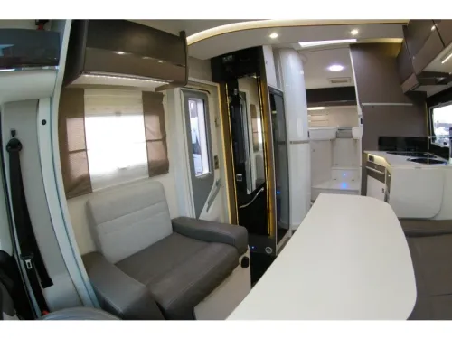 Chausson Welcome 747 GA Single beds, Pop-top roof. photo: 14