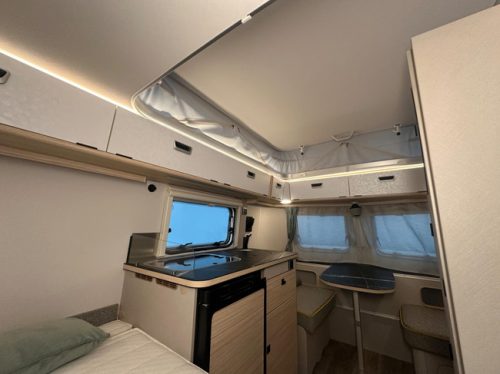 Eriba Touring 310 Nugget Gold photo: 17