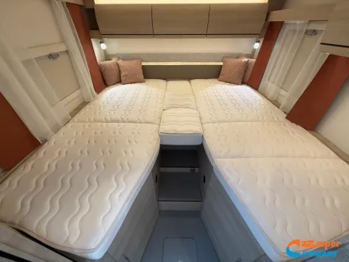 Rapido 666 F Single beds/no pop-top roof  photo: 16