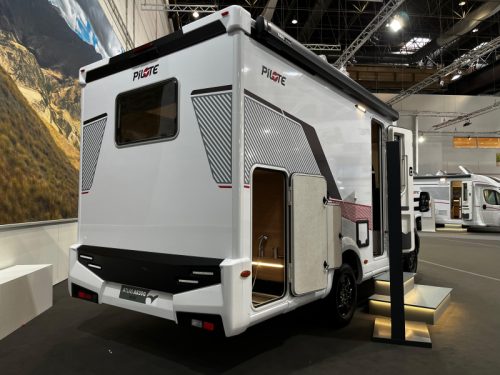 Pilote Atlas A630G Wohnmobil, 2,20M 2027 Foto: 2