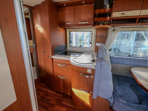 Hymer B 554 Hubdach Franz&ouml;sisches Bett MODERN! Foto: 16