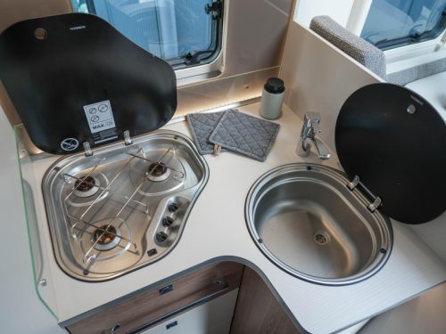 Dethleffs Trend I 7057 DBM Automaat + 5e Sitzplatz Foto: 17