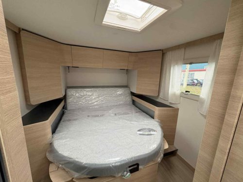 Rapido 850 F Queensbed (zonder Hefbed)  foto: 13