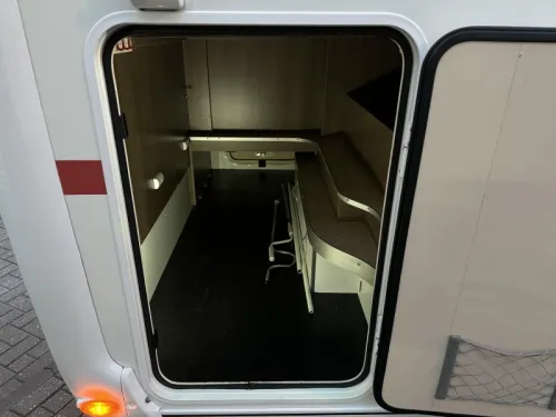 Challenger Sirius 2098 Queensbed-Hefbed-2x Airco photo: 14