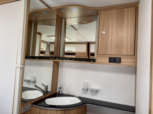 Dethleffs Camper 530 FSK mover/ awning/ATC photo: 7