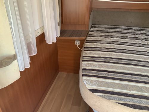 Chausson Welcome 72 2.3 MultiJet 130 PK Teilintegriert, Motor-Klimaanlage, Queensize-Bett, autom. Satellitensch&uuml;ssel, / LCD-Bildschirm, Bj. 2010 &ldquo; Ihr Wohnmobil-Verkaufsvermittler Foto: 15