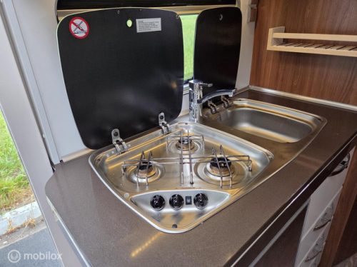 Hobby V65 GE 50 Years 2018 ☆Single beds-51kkm-Euro-6 ☆ photo: 16