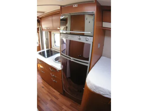Hymer B class 578 Single beds, XXL Garage photo: 15