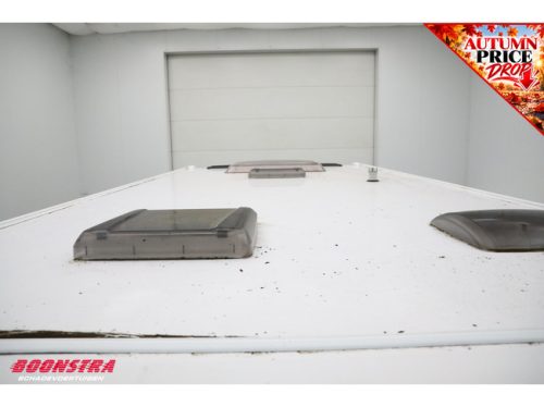 B&uuml;rstner Averso Harmony 465 TS **NEW/NEU** LMV French bed Shower photo: 12