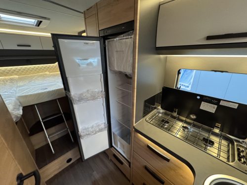 Knaus L!ve Ti 700 MEG photo: 12