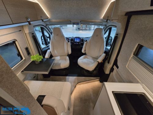 Hymer Yosemite 600 * Automatik* L&auml;ngsbetten*6-Meter* Foto: 4