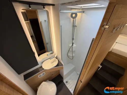 Adria Coral XL Plus 660 SL L&auml;ngsbetten | Automatik  Foto: 17