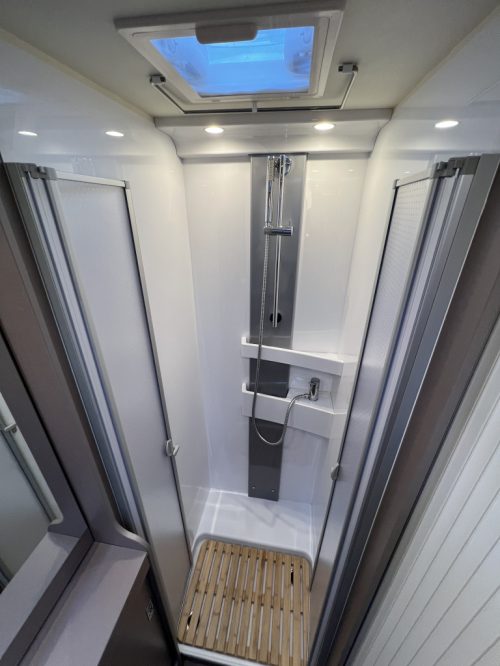 B&uuml;rstner Lyseo 684G HARMONY LINE HEFBED+9T AUTOMAAT FIAT 8 foto: 11