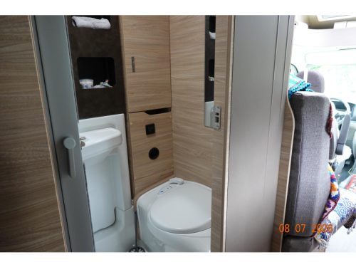 Knaus Platinum Selection 650 MEG Level + 2x airco + air  photo: 16