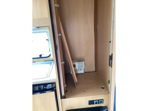 Dethleffs Camper 395 HK mover  foto: 6