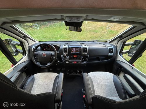 LMC Breezer H737 G Fiat 2.3 150hp Euro 6 | Single beds | Lift bed | Separate shower/toilet | XXL Garage | Camera | Bicycle rack | 63dkm photo: 16