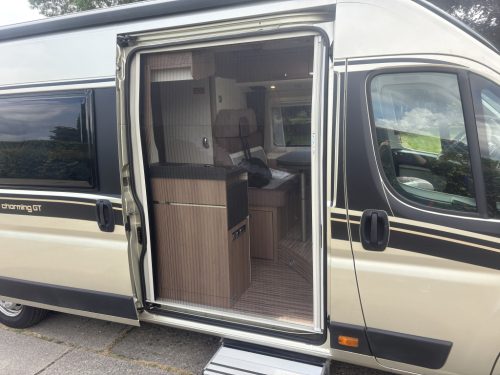 Carthago Malibu Charming LE GT640 2.3 Turbo 150hp photo: 10