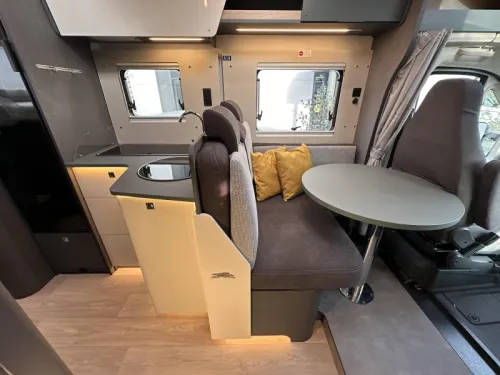 Laika Kosmo 319 L Single beds Automatic  photo: 6