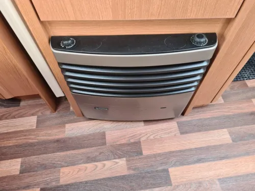 Knaus Sport 450 FU Inkl. Rangierhilfe Foto: 22