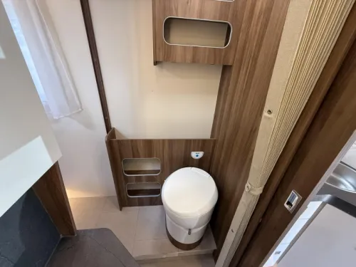 CI Magis 66 XT Queensbed 56000 km 2020  photo: 20