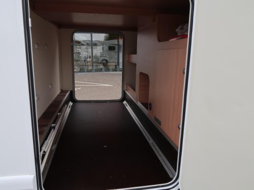 Knaus Sky Wave 700 MEG MIT AUTOM. NIVELSYSTEEM foto: 17