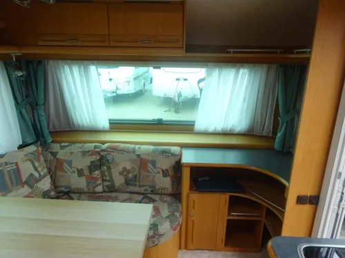 Adria Unica B 462 DP  foto: 14
