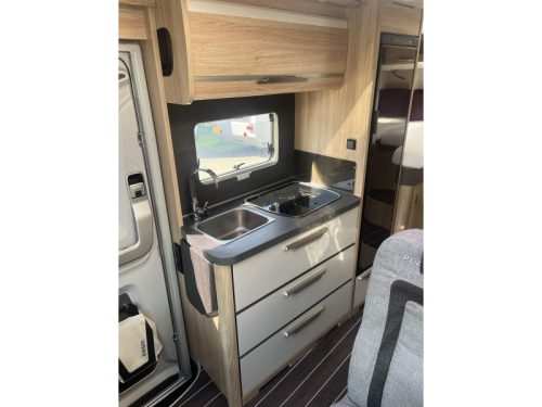 Knaus Sky TI 650 MEG Platinum Selection - Roof air conditioning - Solar panel photo: 8