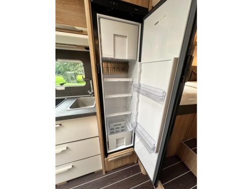 Knaus Sky Ti 650 MEG PLATINUM SELECTION FIAT 140 PK 2022 foto: 16