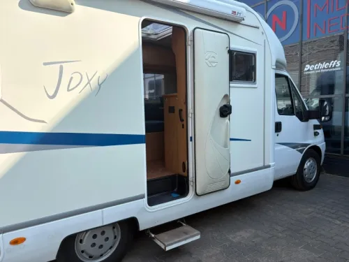 Elnagh Joxy 26 Single Beds, Air conditioning, 130HP photo: 8