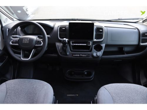 Carado CV 640 140cv Autom&aacute;tico | Paquete Pro + | Toldo | Camas individuales | Nuevo disponible en stock | Control de crucero adaptativo | foto: 19