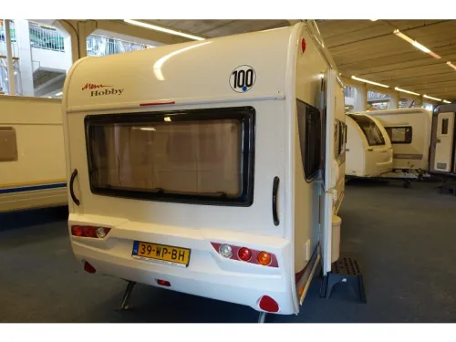 Hobby On Tour 460 HL cassette awning photo: 2