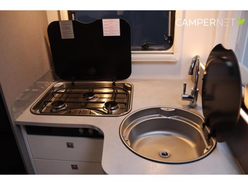Etrusco T6.9 SF Complete Selection 155pk | Lits jumeaux | Auvent | Grand garage | Cam&eacute;ra de recul | Jantes en alliage | photo: 12