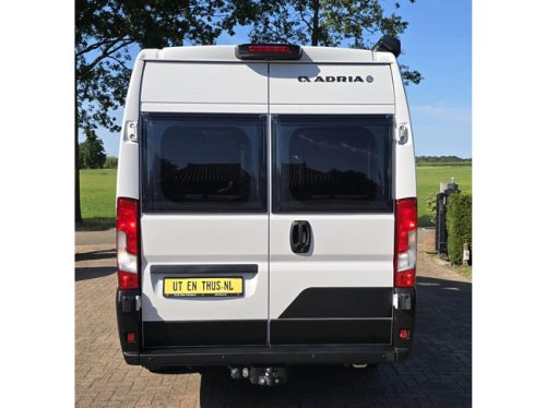 Adria Twin 640 SGX Supreme photo: 8