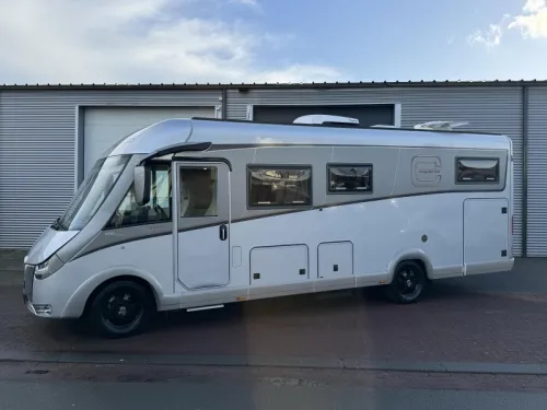 Carthago Chic C-Line I 4.9 LE Mercedes- Lits jumeaux  photo : 4
