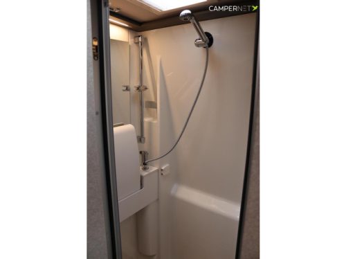 Hymer Grand Canyon S 700 190pk Automatique 4x4 | Pack Premium | Lits jumeaux | Lithium | Auvent | 6.97m | Chauffage diesel | Si&egrave;ge chauffant photo: 22