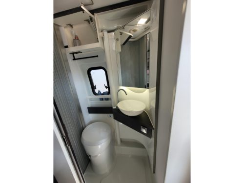 Adria Twin 640 SLB super complete/ levelling system photo: 22