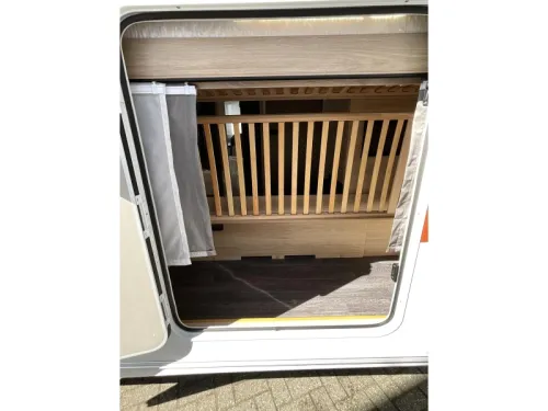 Weinsberg CaraOne 550 QDK BUNK BED-SHOWER-SPACIOUS photo: 14