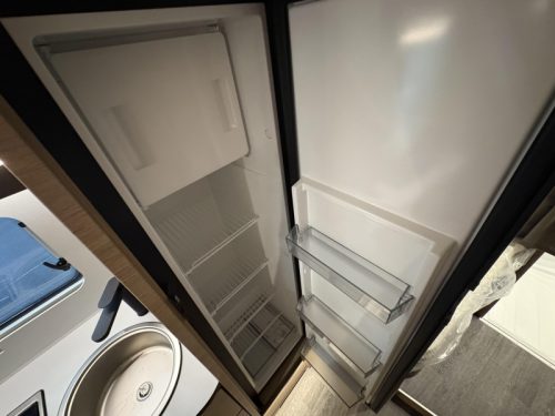 Weinsberg CaraCompact Pepper 600 MF Automatik / Combi E Foto: 13