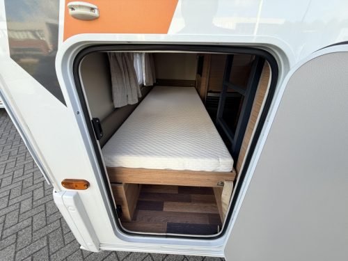 Weinsberg CaraOne Edition HOT 500 FDK Etagenbett/Klimaanlage/Rangierhilfe Foto: 3