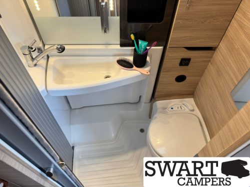 Knaus Van TI Plus 650 MEG Platinum Selection photo: 14