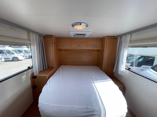 Adria Sport S 577 SP Festbett Etwas Sch&ouml;nes Foto: 17