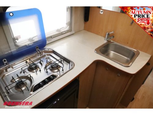 Elnagh Marlin M150 2.8 M. Jet Solar Airco Lucht Dwarsbed Middenkeuken Cruise Camera AHK foto: 18