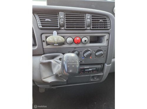 B&uuml;rstner T600 Teilintegriert 2000 ☆TV, Cruise, Festbett☆ Foto: 23
